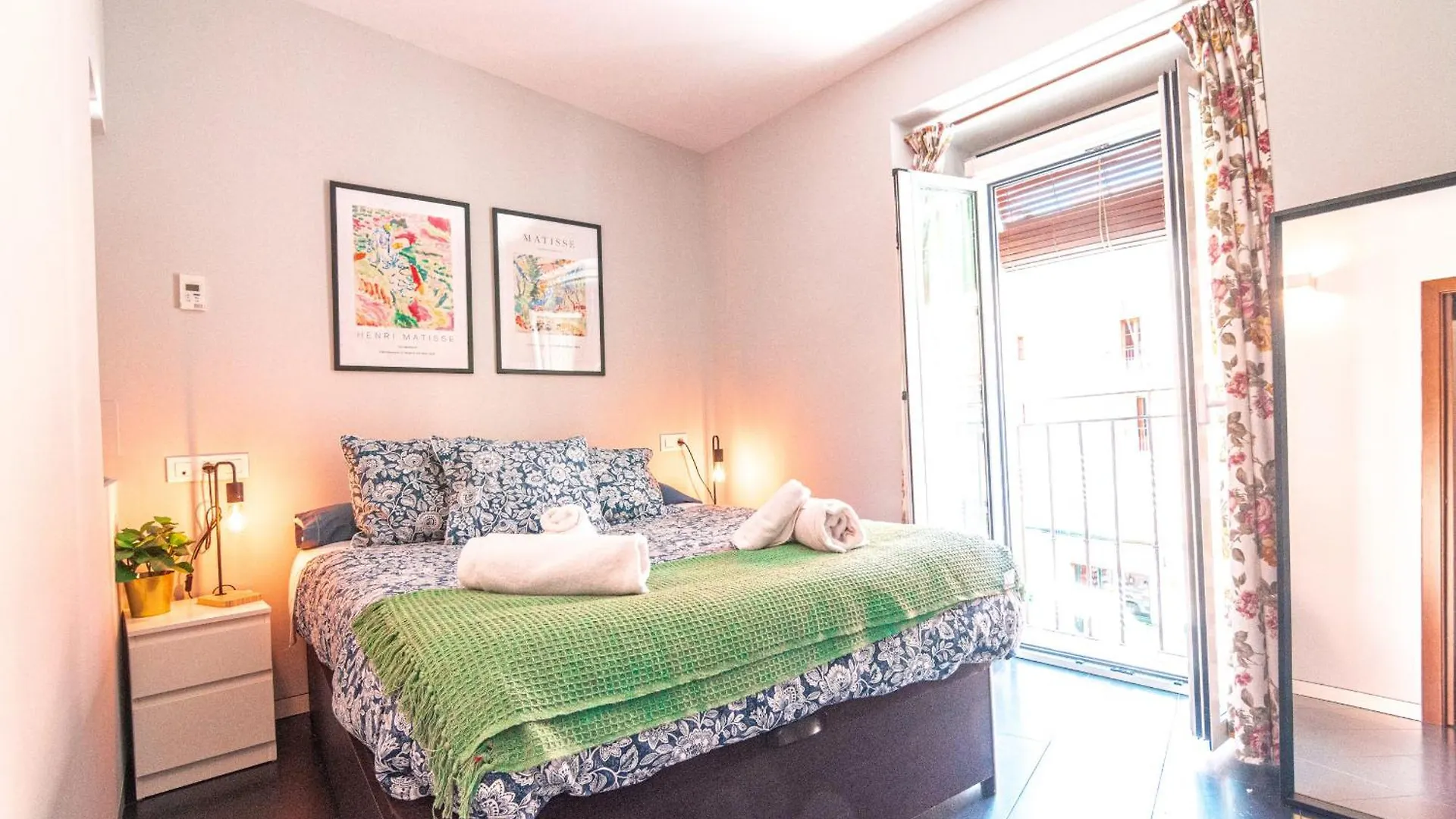 Duplex La Maestranza Boutique Apartment Seville Spain